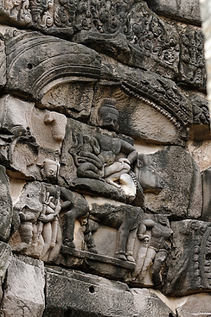 Prasat Sa Kamphaeng Yai-062